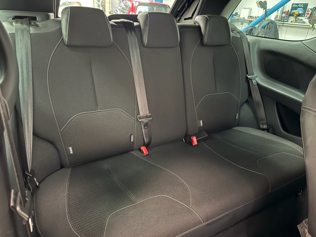 Used DS Automobiles DS 3 Cabrio 2018 for sale - 76686454: Photo 25