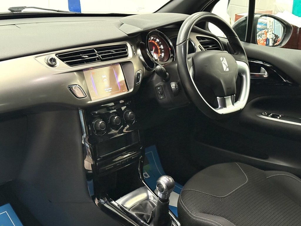Used DS Automobiles DS 3 Cabrio 2018 for sale - 76686454: Photo 4