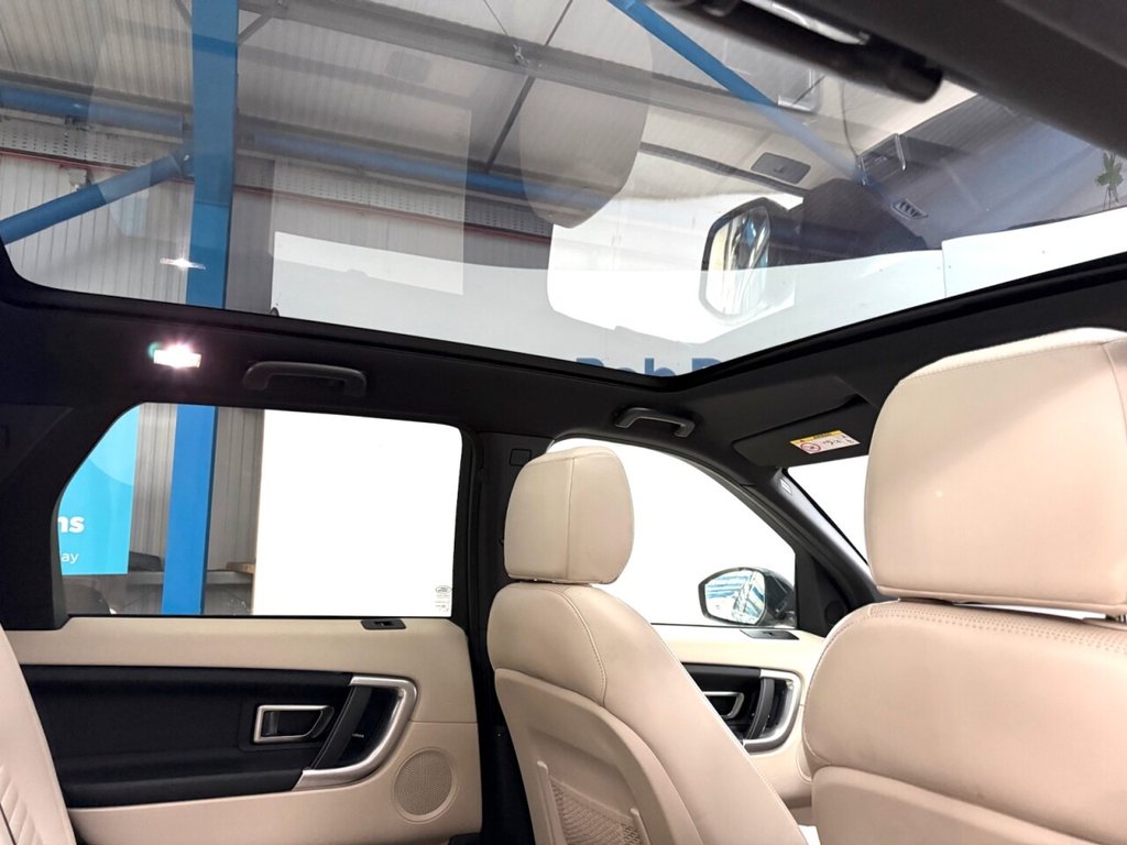 Used Land Rover Discovery Sport 2018 for sale - 77835278: Photo 19