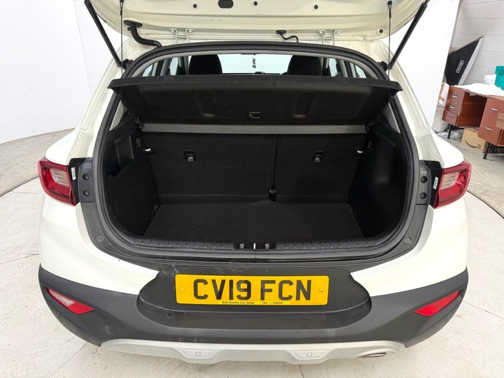 Used Kia Stonic 2019 for sale - 77369565: Photo 32