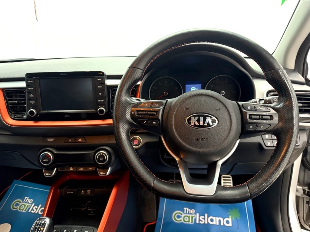 Used Kia Stonic 2018 for sale - 76148009: Photo 19