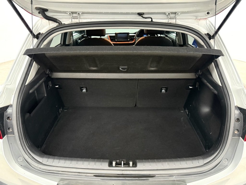 Used Kia Stonic 2018 for sale - 76148009: Photo 35