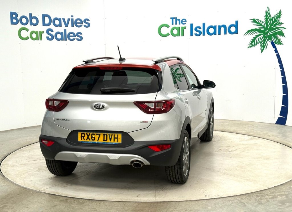 Used Kia Stonic 2018 for sale - 76148009: Photo 9