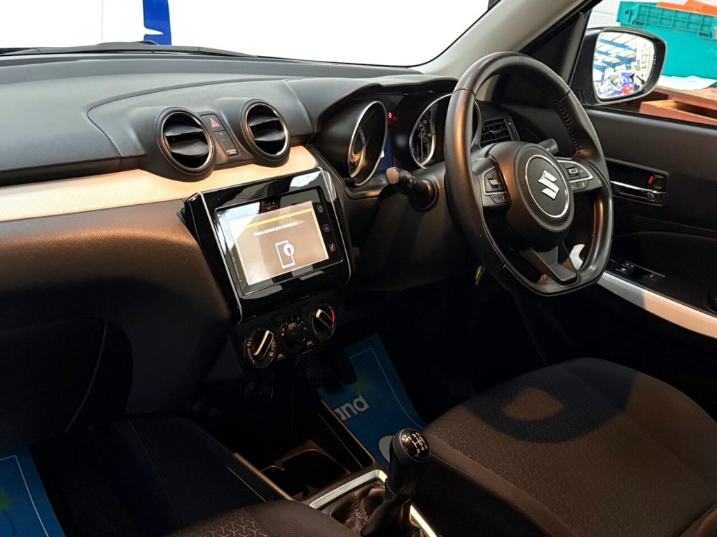 Used Suzuki Swift 2021 for sale - 77038369: Photo 4