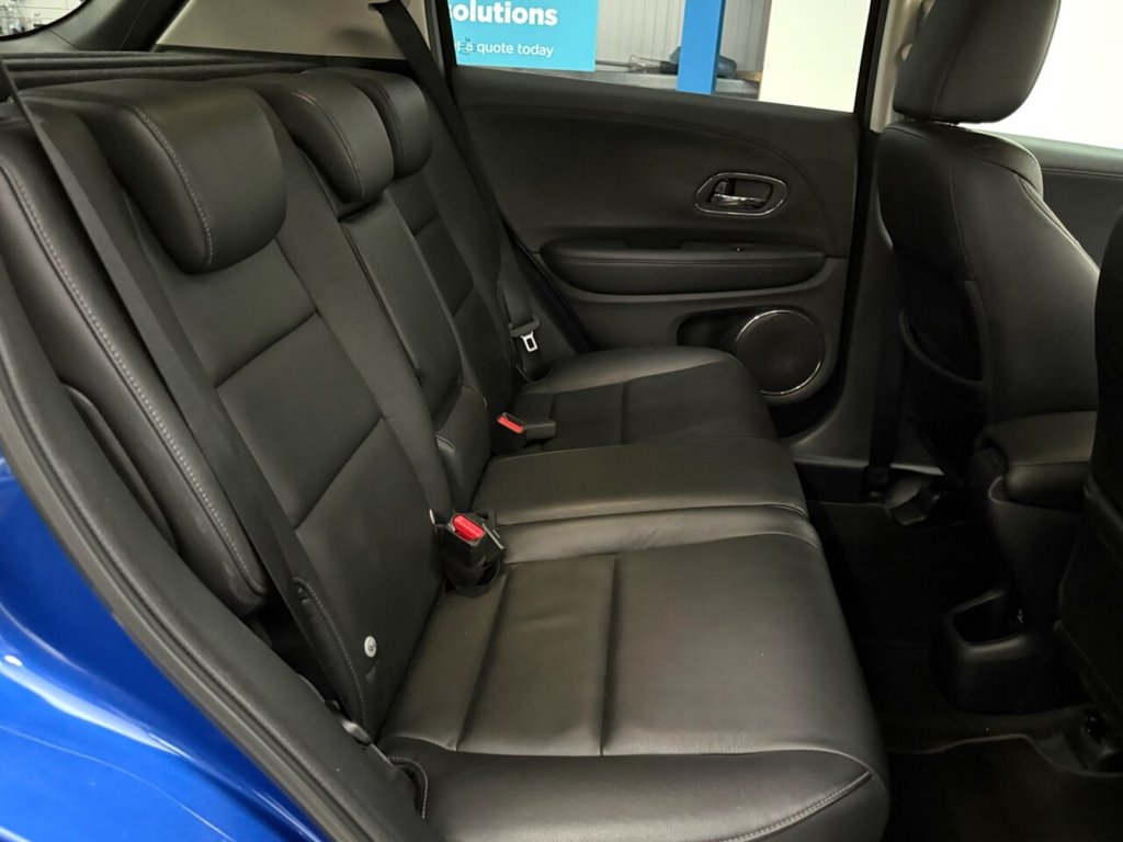 Used Honda HR-V 2017 for sale - 76535446: Photo 33