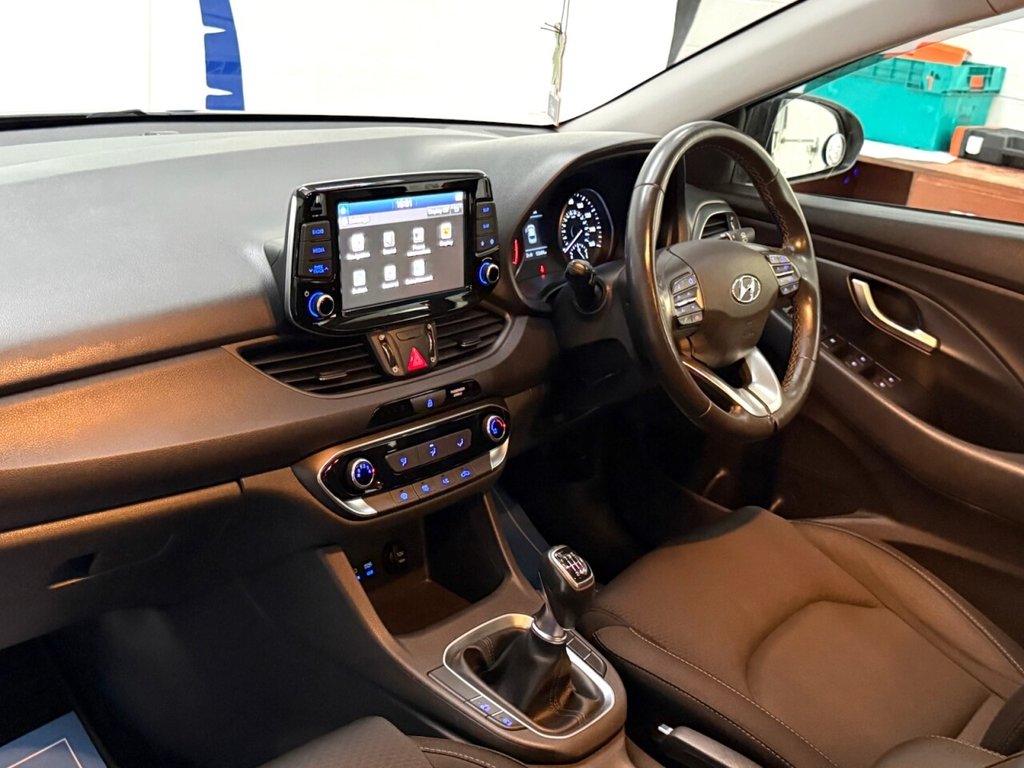 Used Hyundai i30 2020 for sale - 77879816: Photo 4