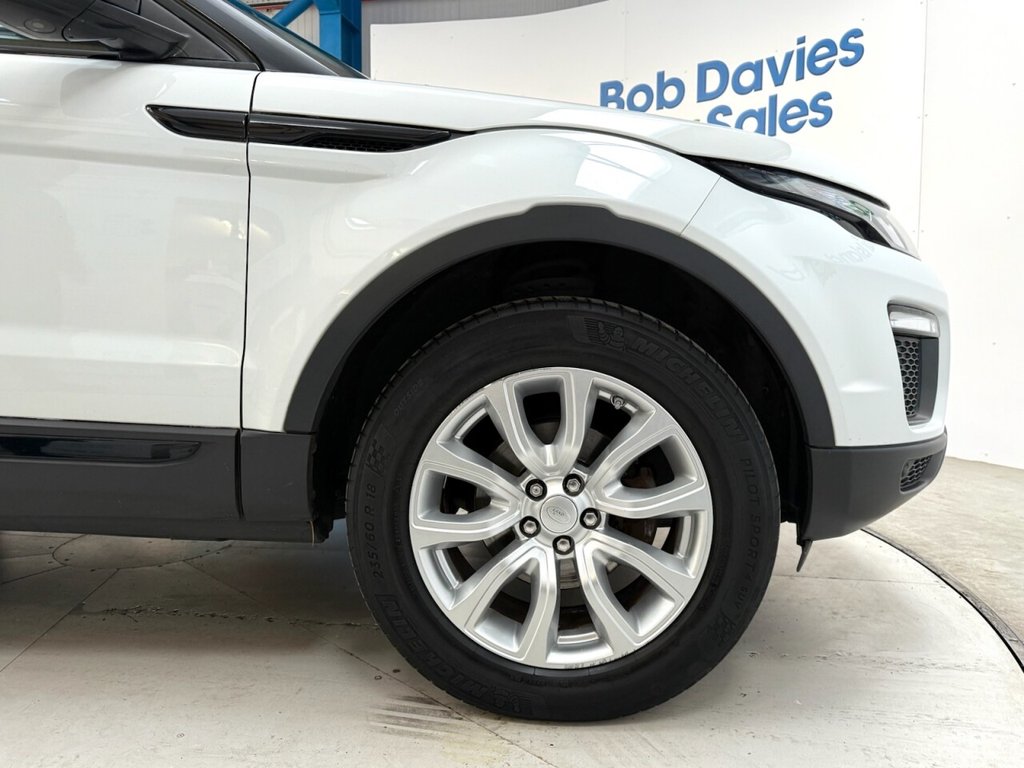Used Land Rover Range Rover Evoque 2018 for sale - 76642527: Photo 11
