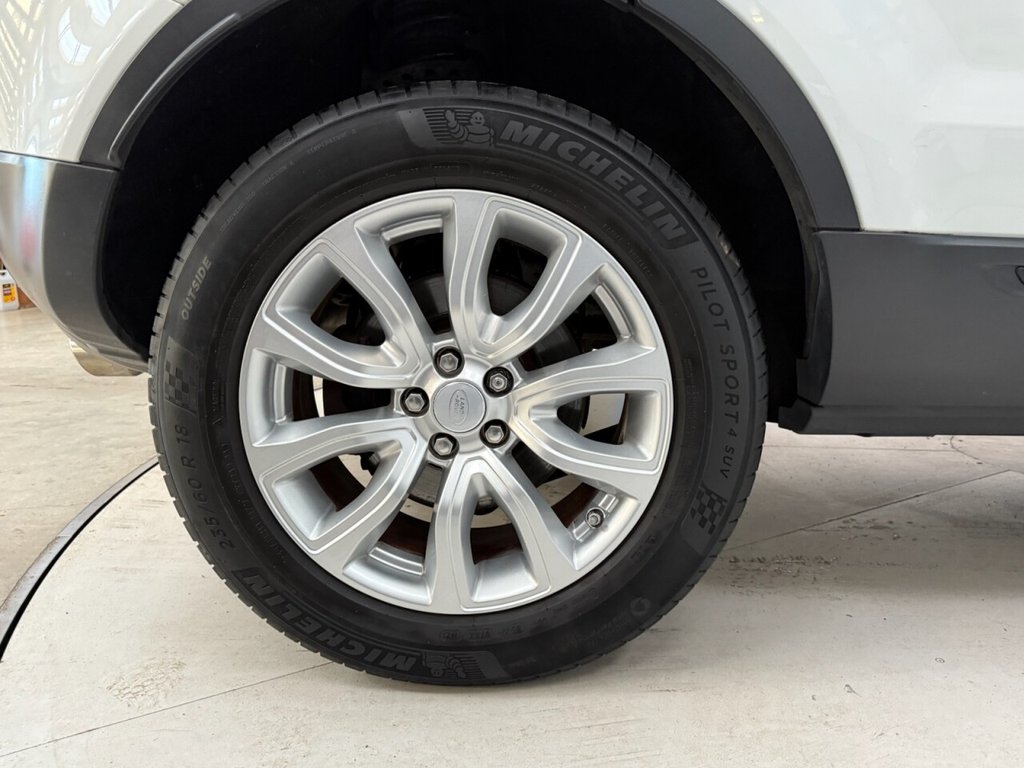 Used Land Rover Range Rover Evoque 2018 for sale - 76642527: Photo 12
