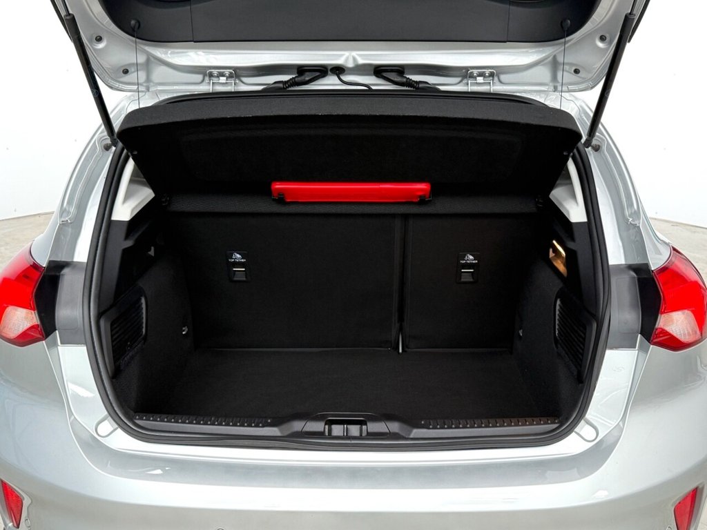 Used Ford Focus 2021 for sale - 76106265: Photo 34