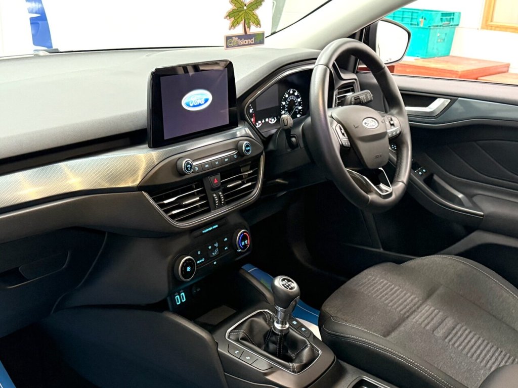 Used Ford Focus 2021 for sale - 76106265: Photo 4