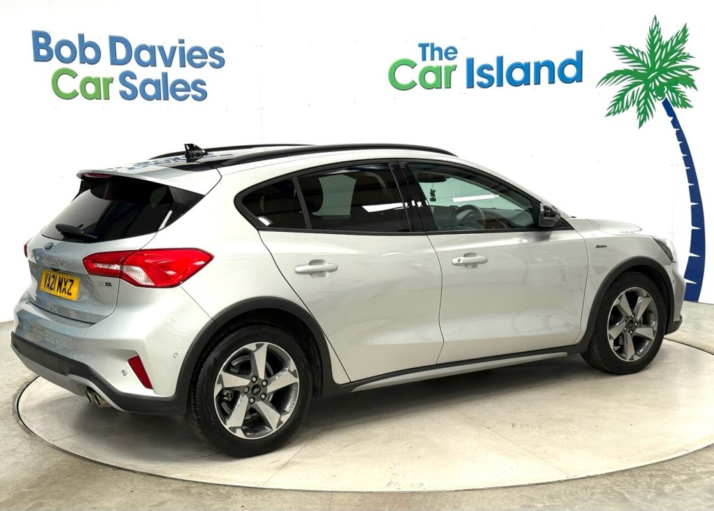 Used Ford Focus 2021 for sale - 76106265: Photo 9