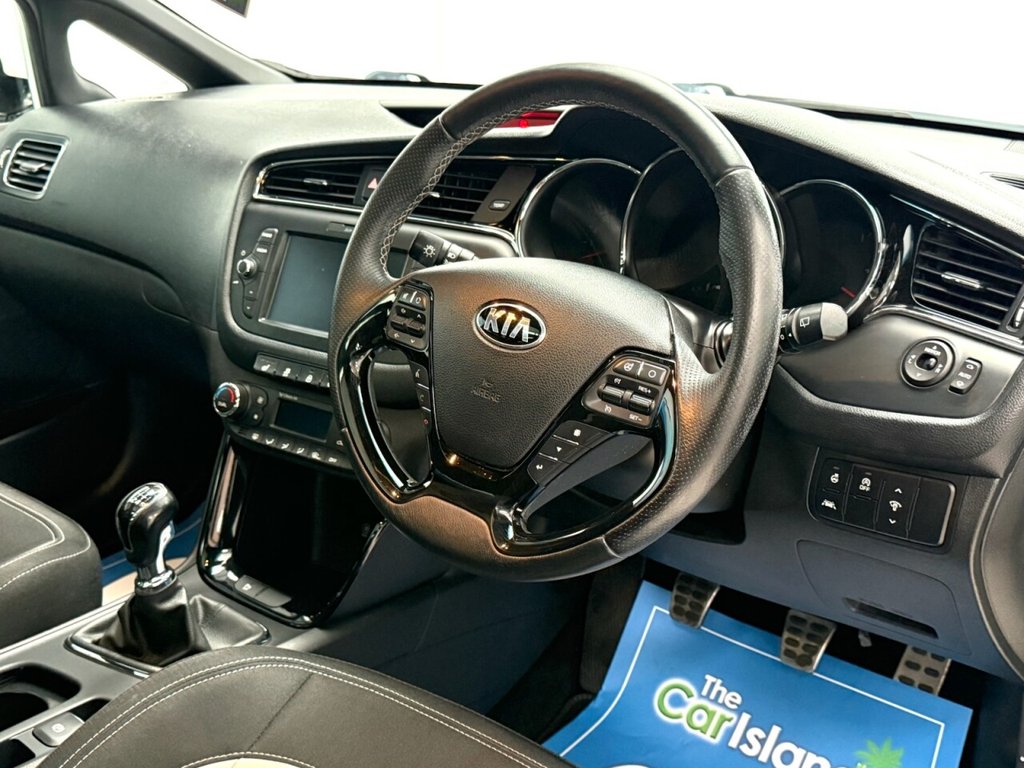 Used Kia Ceed 2017 for sale - 76417673: Photo 4