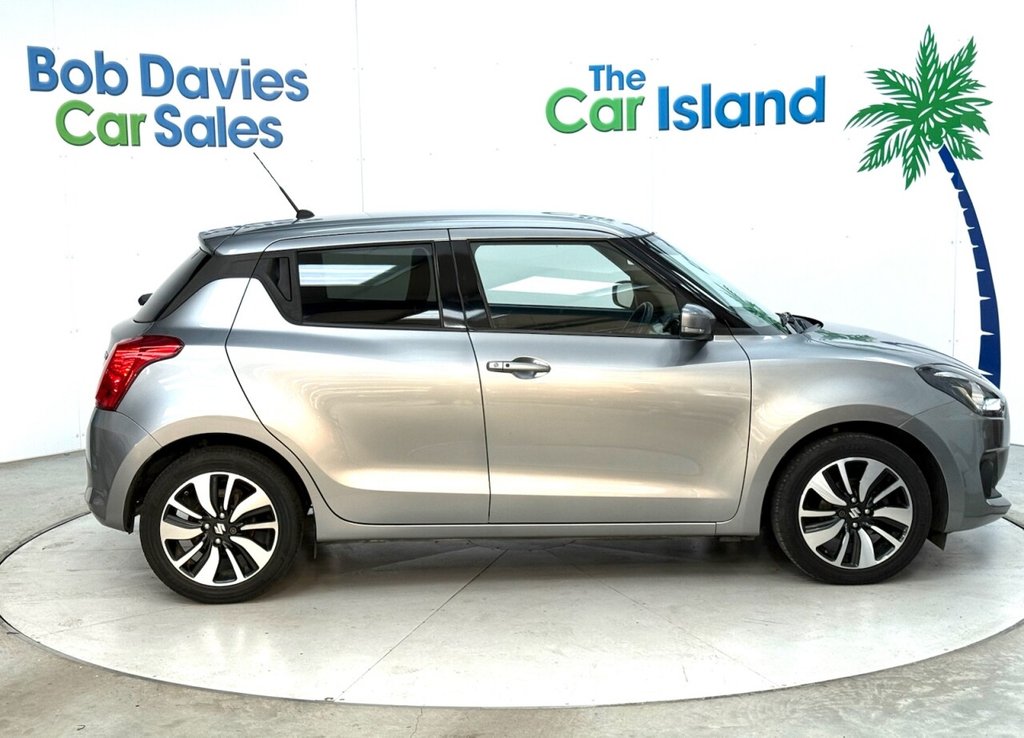 Used Suzuki Swift 2018 for sale - 77680369: Photo 9