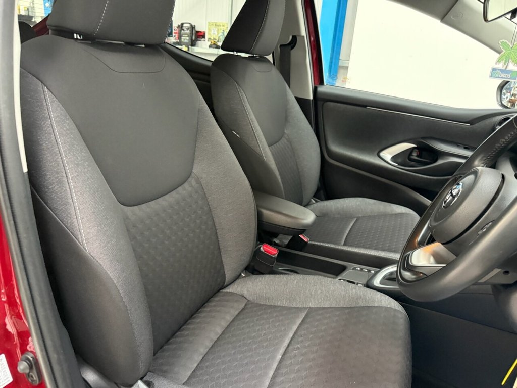 Used Toyota Yaris 2021 for sale - 77920376: Photo 17