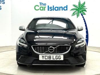 Used Volvo V40 2018 for sale - 75998887: Photo 2
