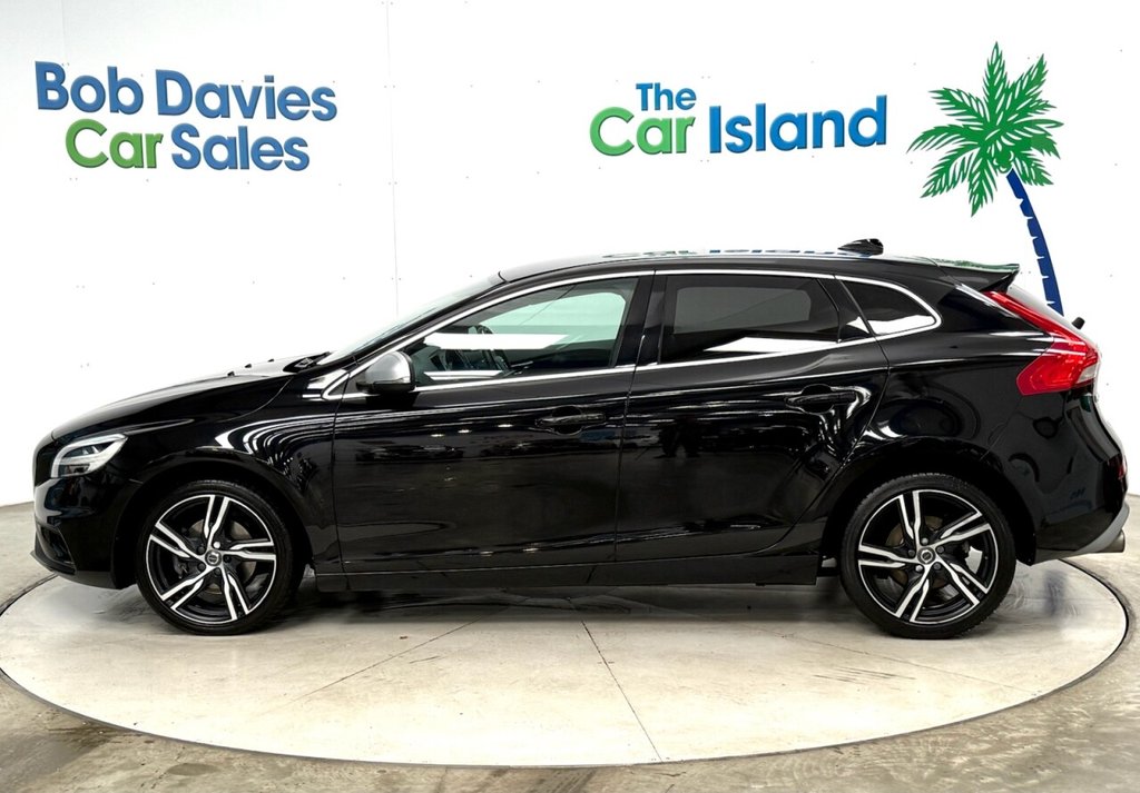Used Volvo V40 2018 for sale - 75998887: Photo 5