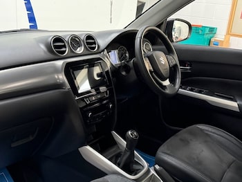 Used Suzuki Vitara 2017 for sale - 76751221: Photo