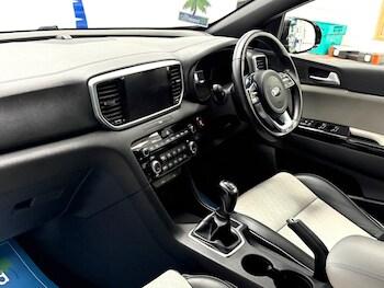 Used Kia Sportage 2021 for sale - 78819234: Photo