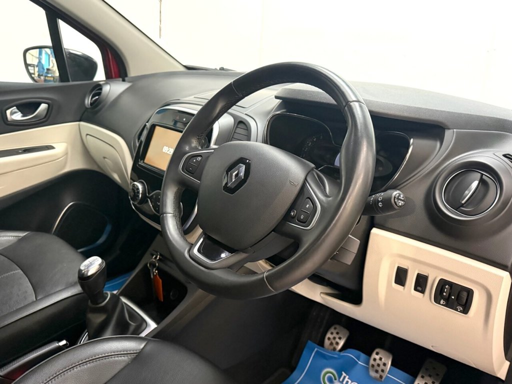 Used Renault Captur 2017 for sale - 76986243: Photo 15