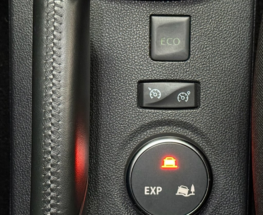 Used Renault Captur 2017 for sale - 76986243: Photo 25