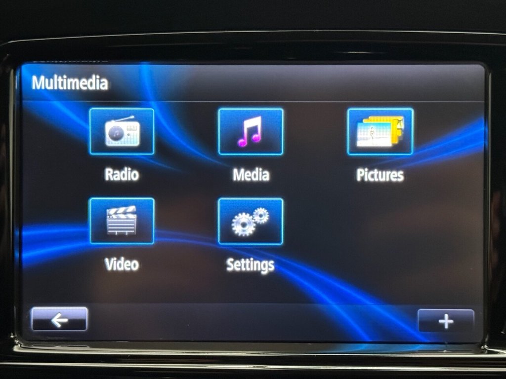 Used Renault Captur 2017 for sale - 76986243: Photo 28