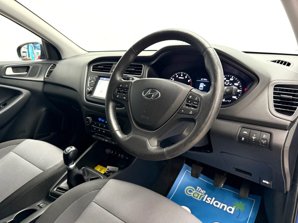 Used Hyundai i20 2020 for sale - 75666502: Photo 14