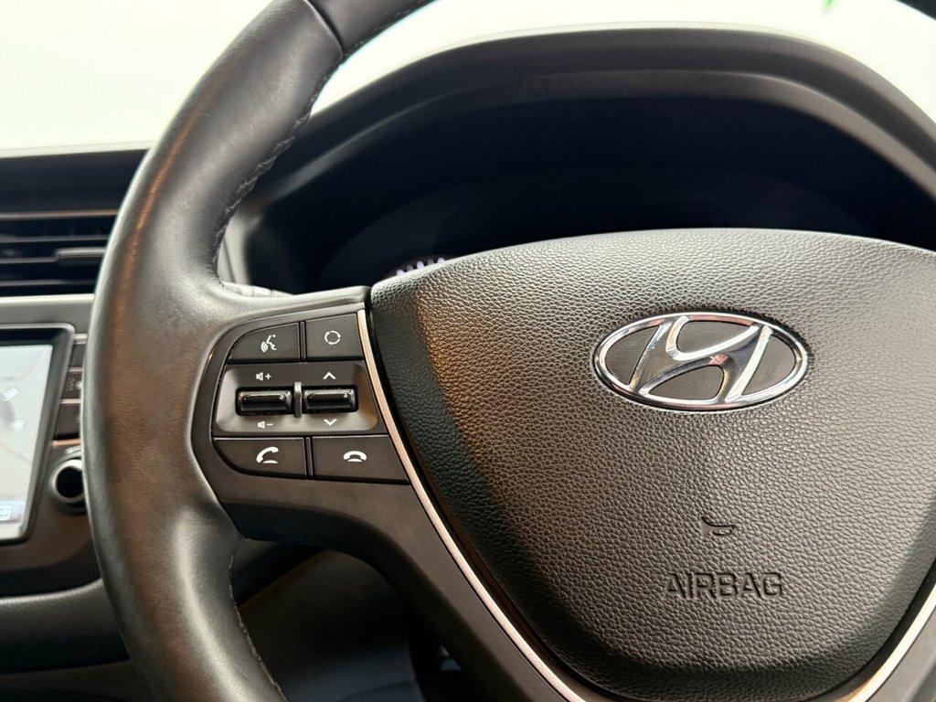 Used Hyundai i20 2020 for sale - 75666502: Photo 19