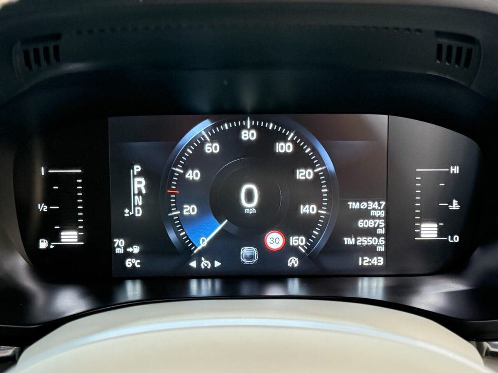 Used Volvo XC60 2018 for sale - 76698713: Photo 22