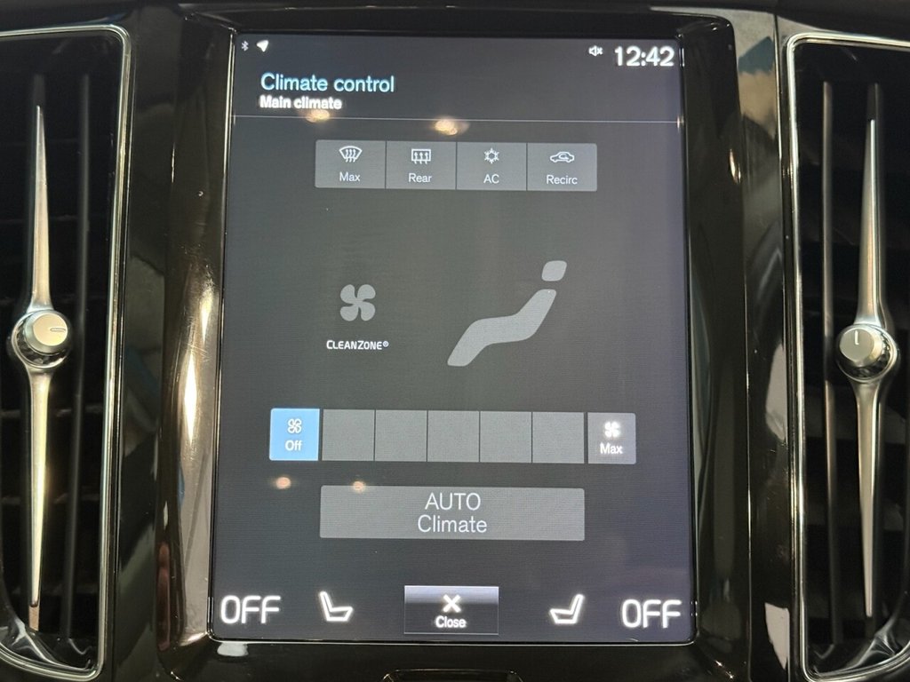 Used Volvo XC60 2018 for sale - 76698713: Photo 25