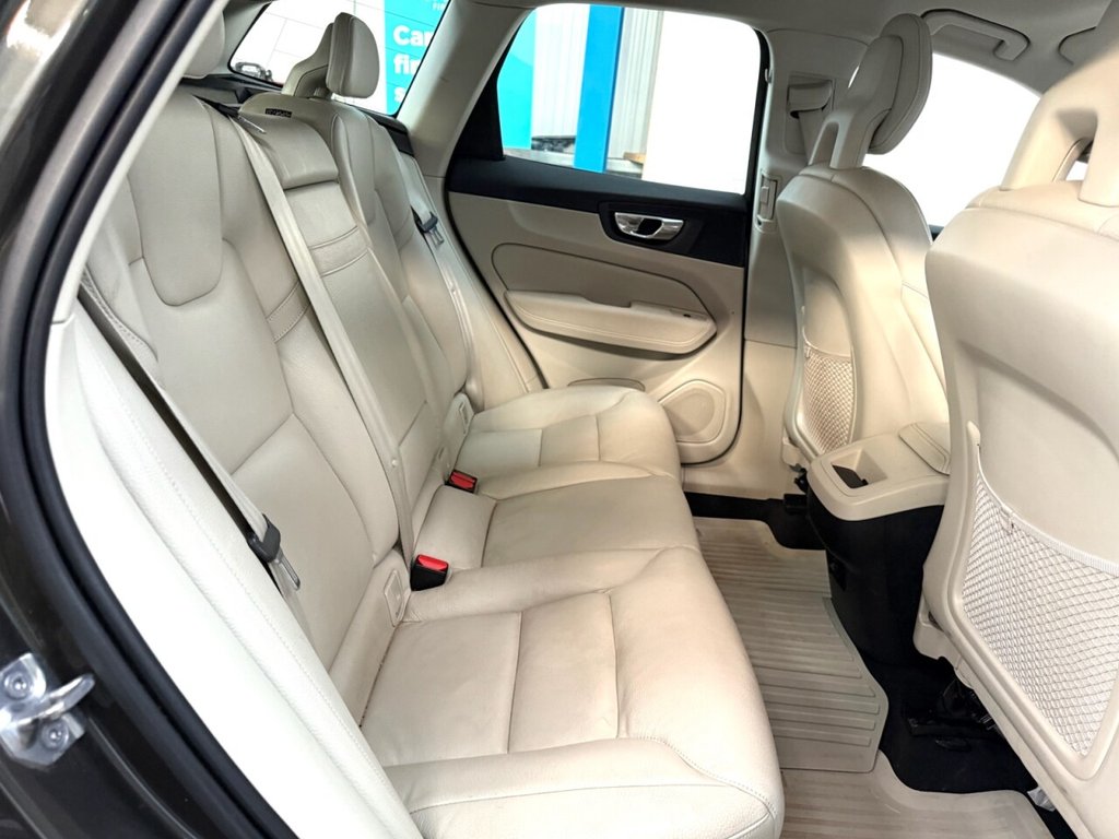 Used Volvo XC60 2018 for sale - 76698713: Photo 27