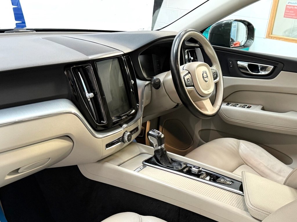 Used Volvo XC60 2018 for sale - 76698713: Photo 4