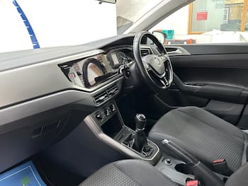 Used Volkswagen Polo 2019 for sale - 79856724: Photo