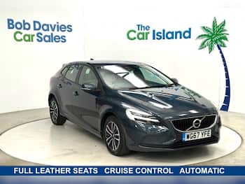 Used Volvo V40 2017 for sale - 79805020: Photo