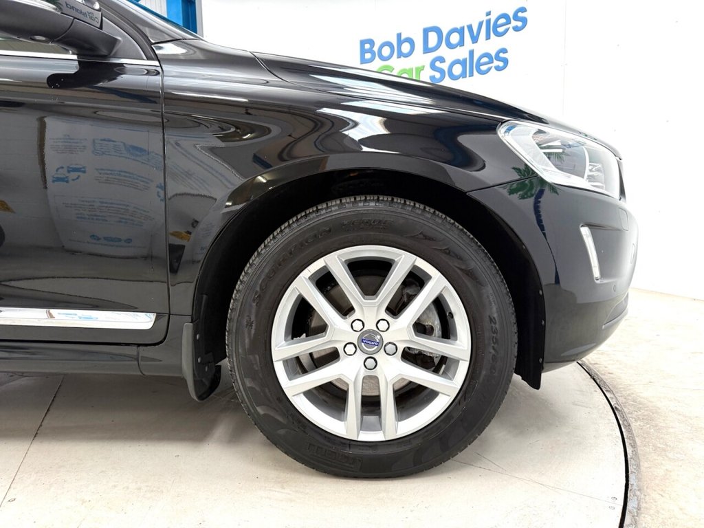 Used Volvo XC60 2017 for sale - 76910410: Photo 13