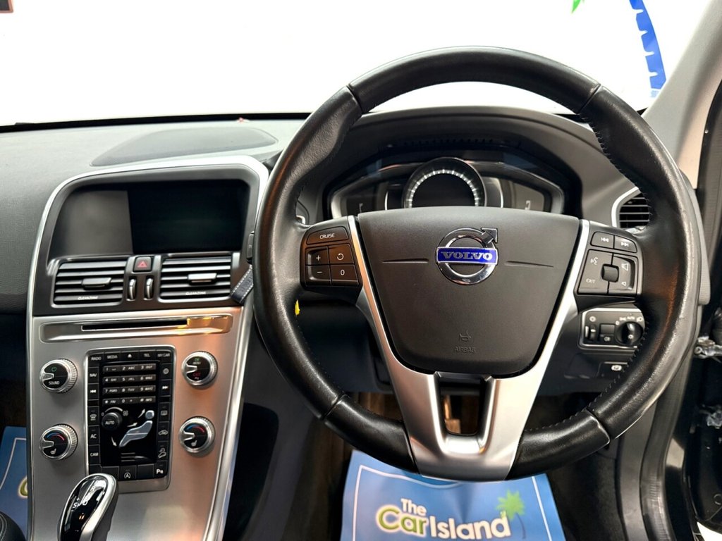 Used Volvo XC60 2017 for sale - 76910410: Photo 19