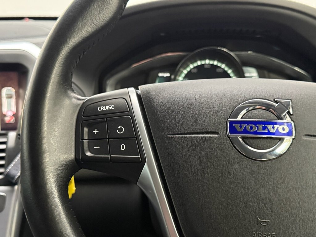 Used Volvo XC60 2017 for sale - 76910410: Photo 22