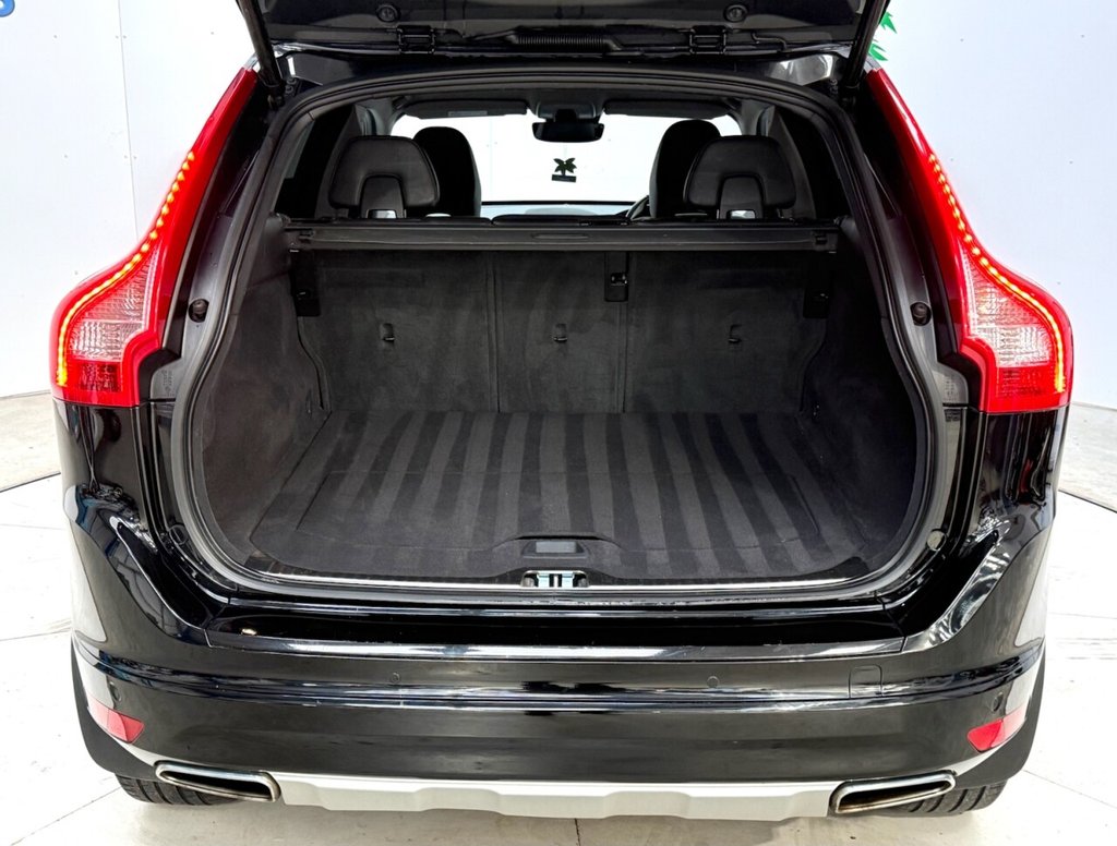 Used Volvo XC60 2017 for sale - 76910410: Photo 34