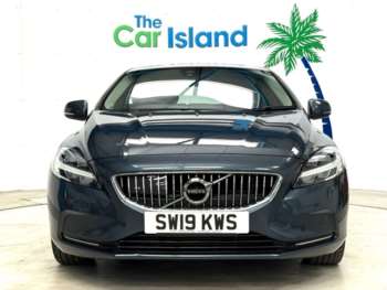 Used Volvo V40 2019 for sale - 74569804: Photo