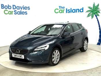 Used Volvo V40 2019 for sale - 74569804: Photo