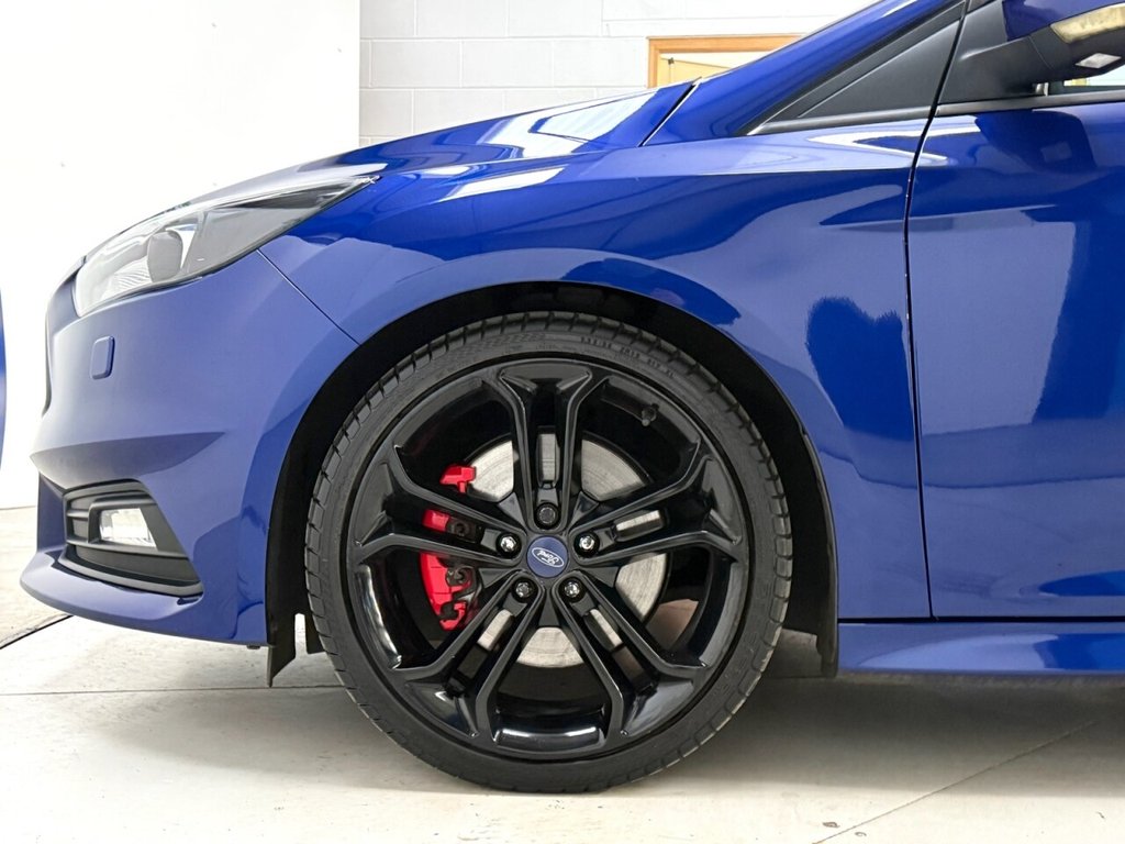 Used Ford Focus 2018 for sale - 76973649: Photo 12
