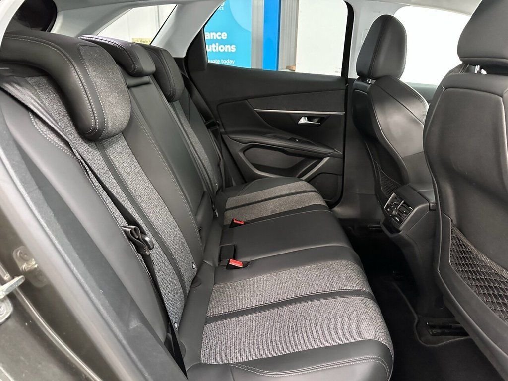 Used Peugeot 3008 2018 for sale - 78134391: Photo 28