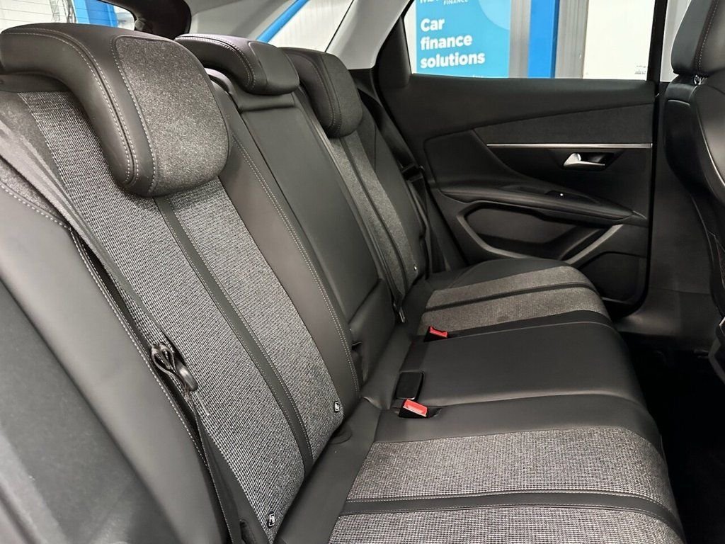 Used Peugeot 3008 2018 for sale - 78134391: Photo 29