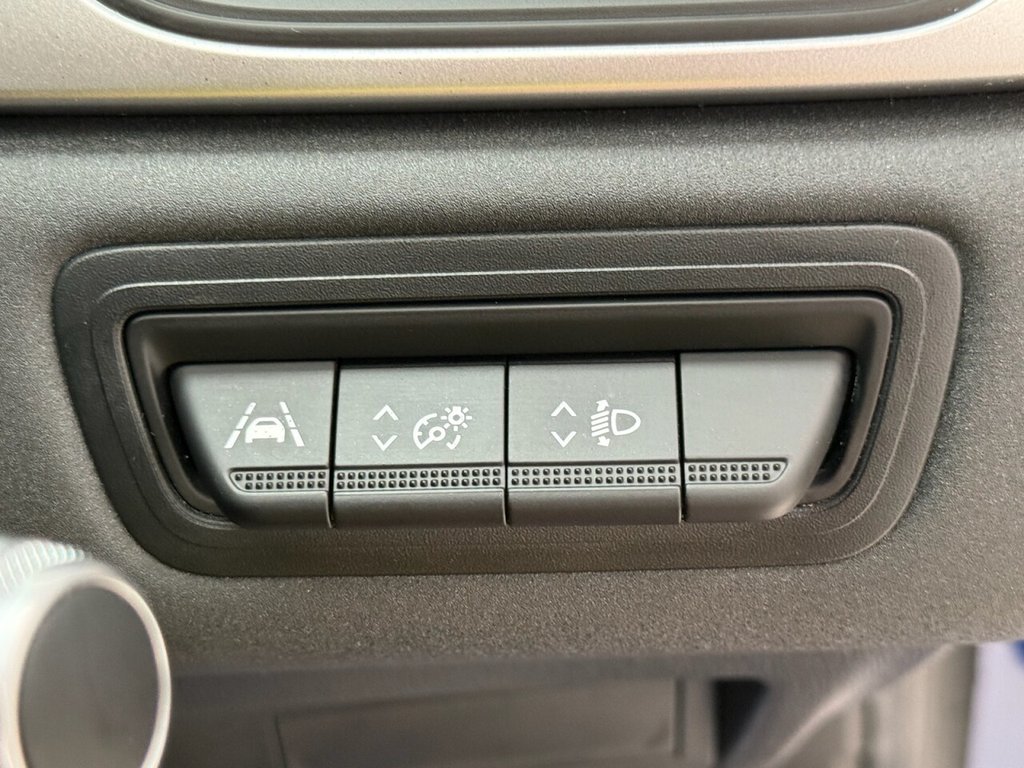 Used Renault Captur 2021 for sale - 78167534: Photo 21