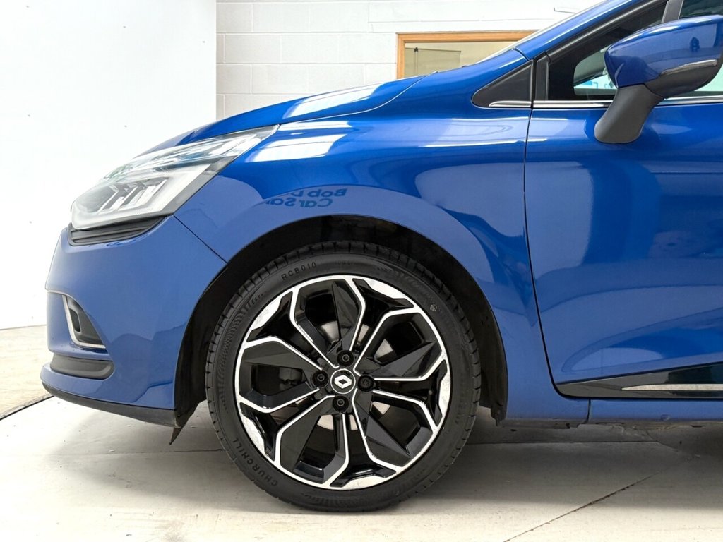 Used Renault Clio 2017 for sale - 76900947: Photo 11