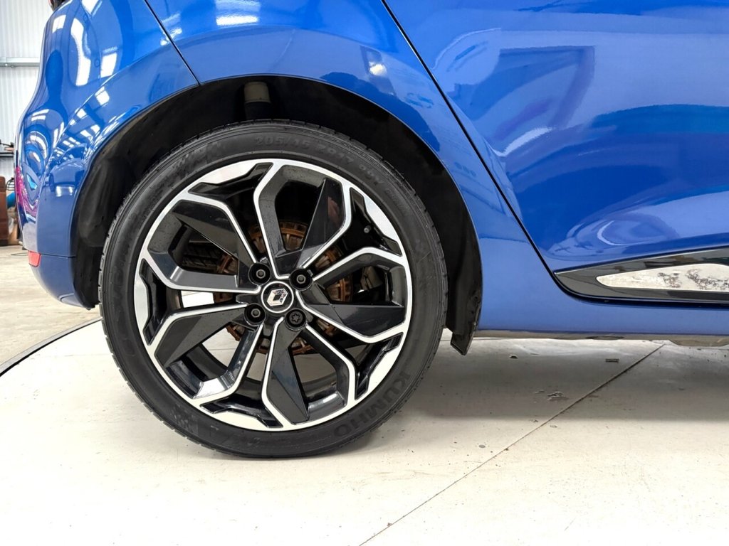 Used Renault Clio 2017 for sale - 76900947: Photo 14