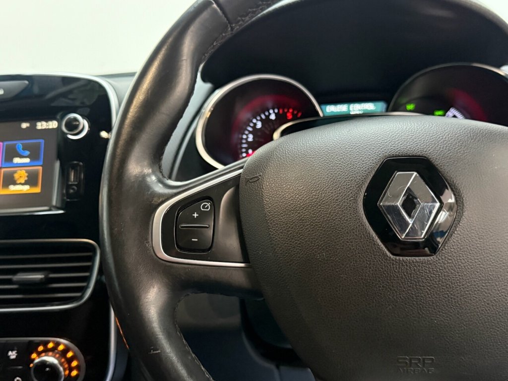 Used Renault Clio 2017 for sale - 76900947: Photo 20