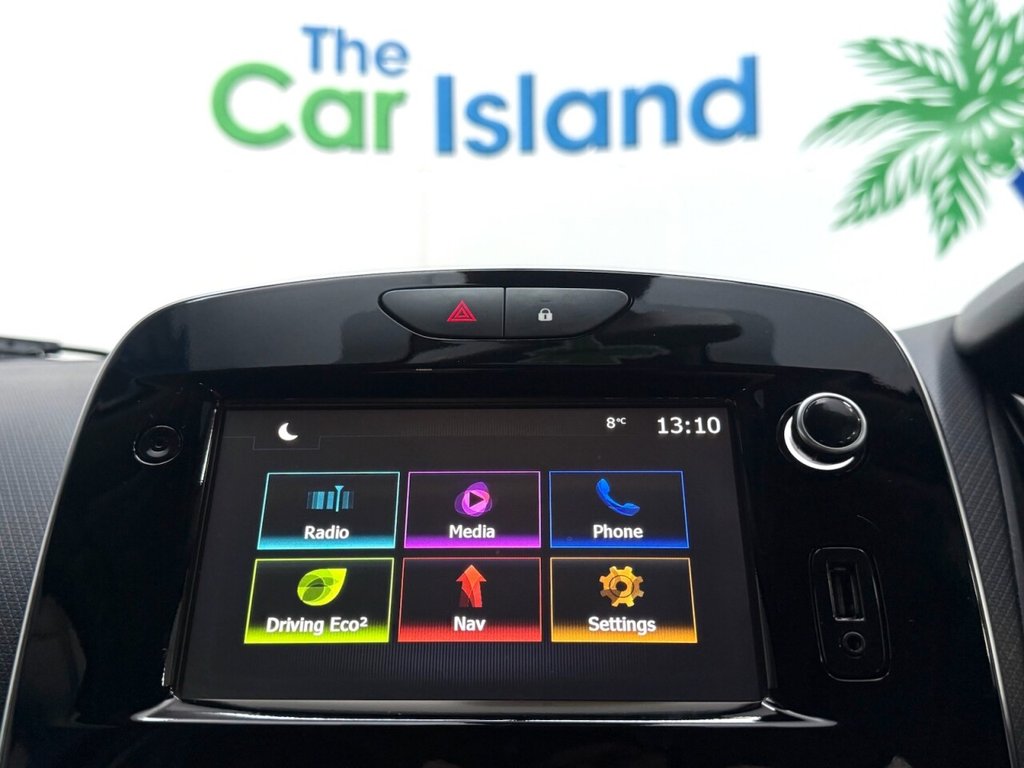 Used Renault Clio 2017 for sale - 76900947: Photo 24