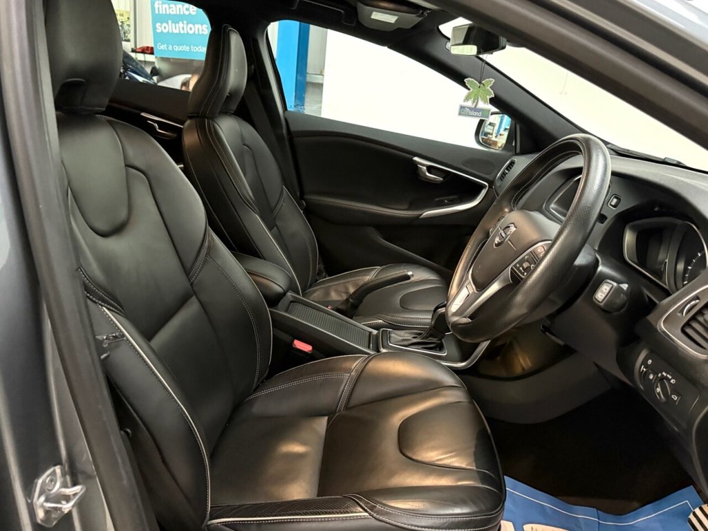 Used Volvo V40 2018 for sale - 77172207: Photo 16