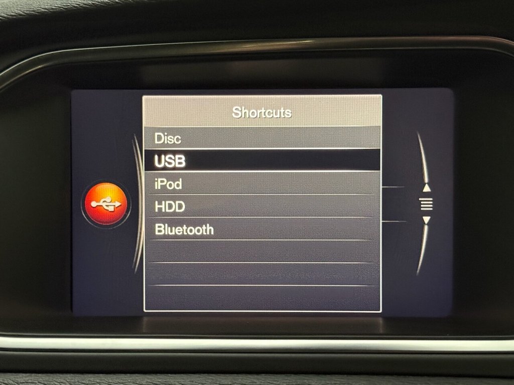 Used Volvo V40 2018 for sale - 77172207: Photo 24