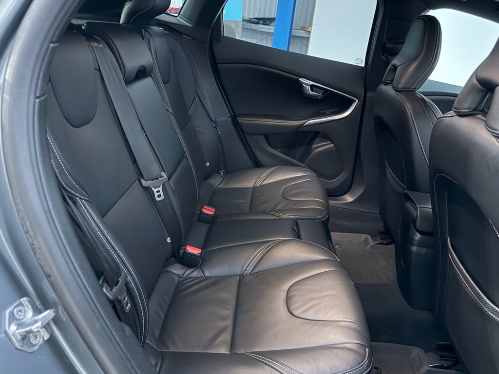 Used Volvo V40 2018 for sale - 77172207: Photo 29